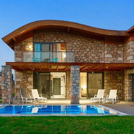 Estrella Villas Lárdosz Kültér fotó