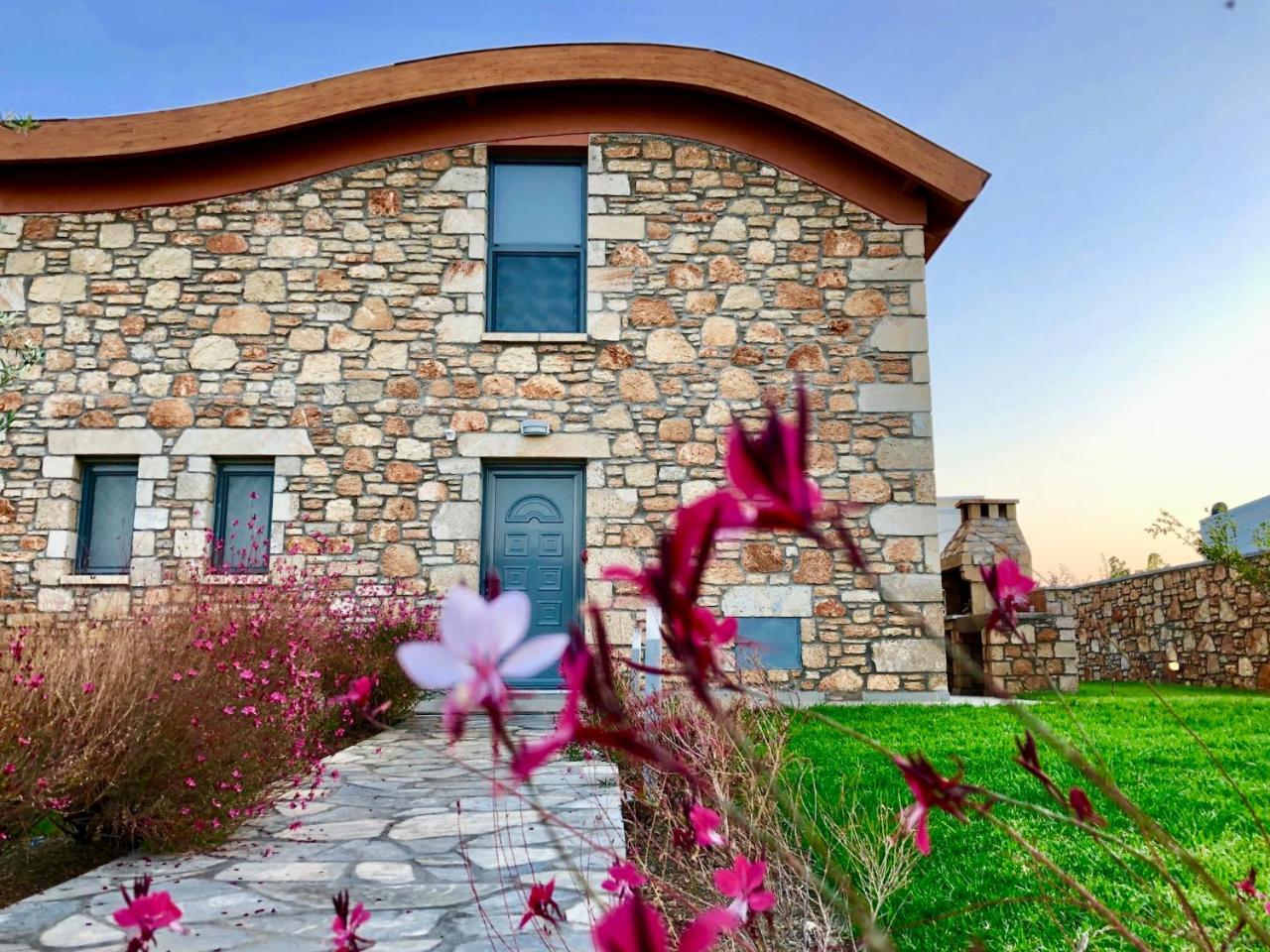 Estrella Villas Lárdosz Kültér fotó