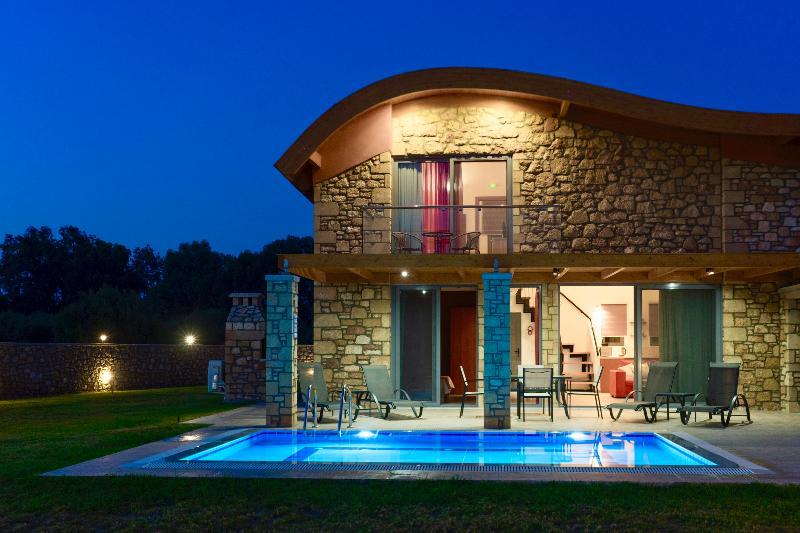Estrella Villas Lárdosz Kültér fotó